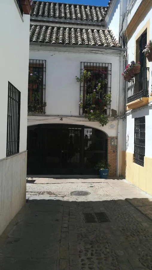 Apartamento Entre Patios San Basilio Apartment Cordoba 0*,  Spain